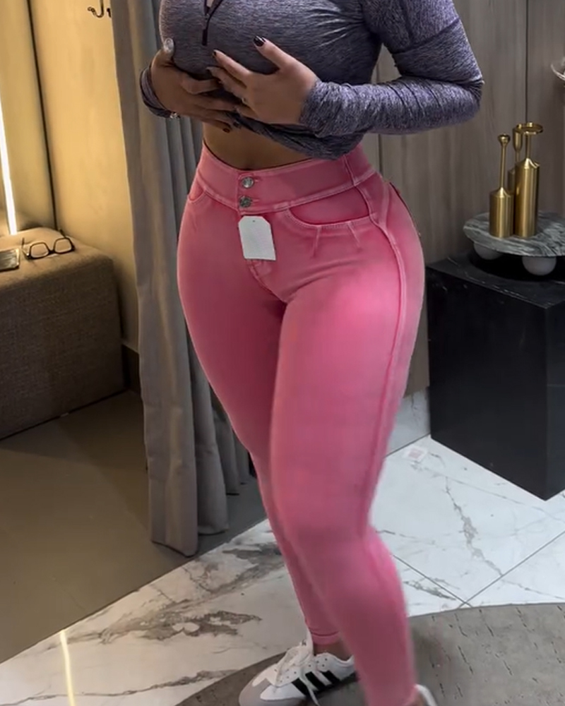 Stretch Hip-Lifting Skinny Jeans