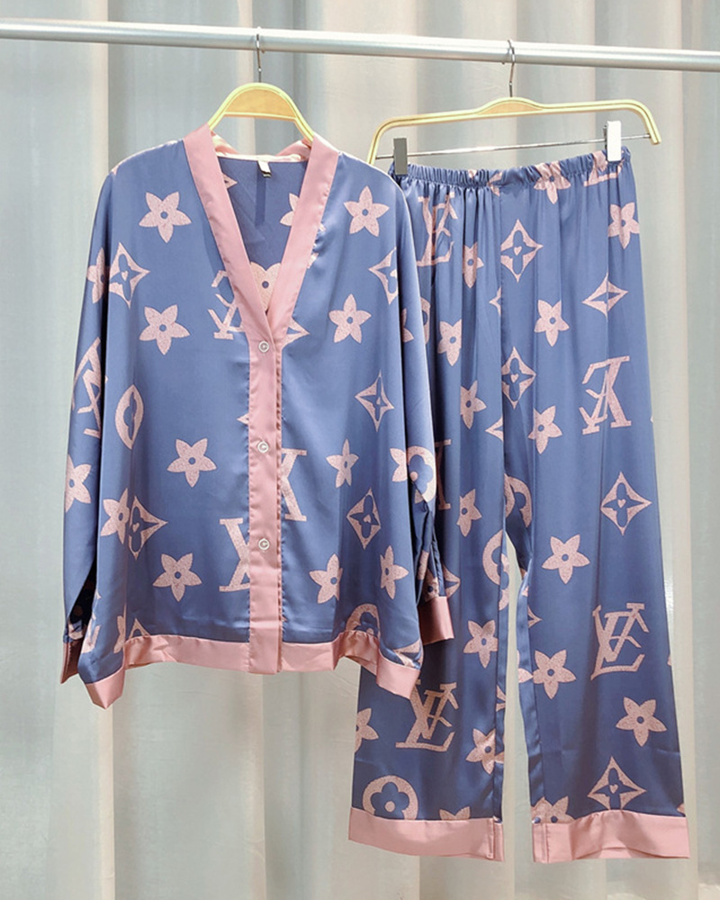 Imitation Silk Printed Pajamas Set